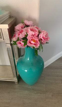 Z Gallerie Standing Vase Home decor Z Gallery