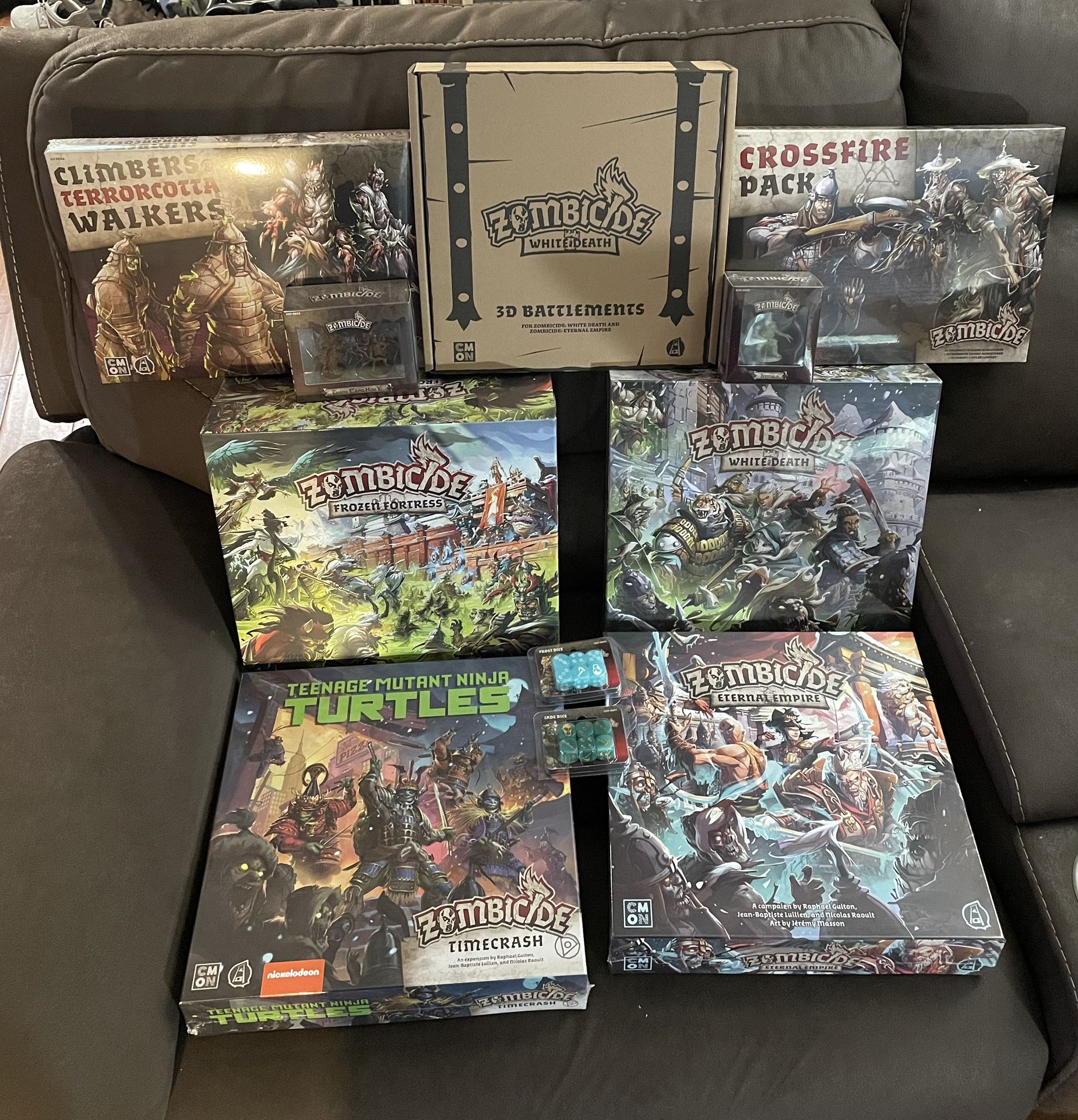 Kickstarter Zombicide White Death And Expansions