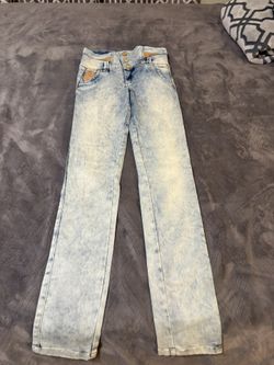 Pantalón Levanta Cola, Colombiano Original, Usado Muy Poco , Precio Original $85.00