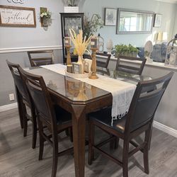 Dining Table Set for SALE!