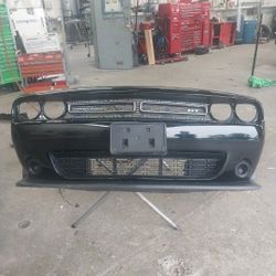 15_23 Challenger Front Bomper 