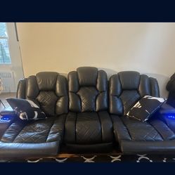 3 Seat Recliner Couch - Sofa