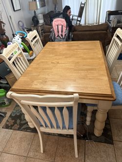 6 Chair Table With leave
