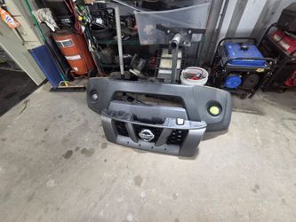 2007 xterra front bumper grill and headlights