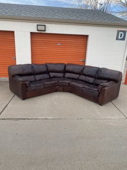 FREE DELIVERY!! Leather Sectional