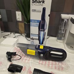 Shark Cyclone PET Bagless Cordless Washable Filter Handheld Vacuum with Pet Hair Tool - Brand New