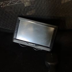 Garmin Nuvi 57LM 5" GPS Navigator