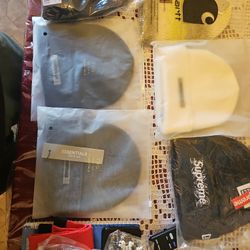 Supreme/essentials/Stussy