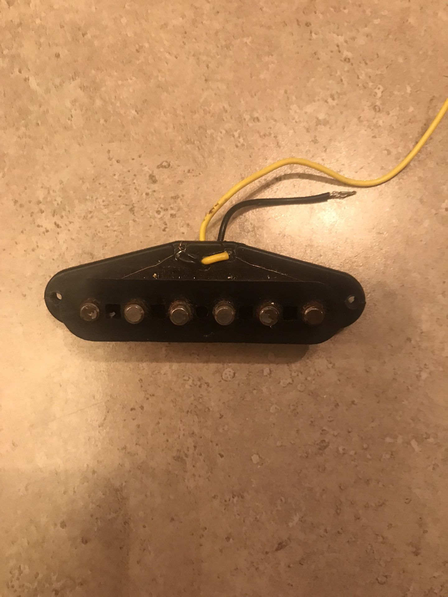 Fender stratocaster pick up