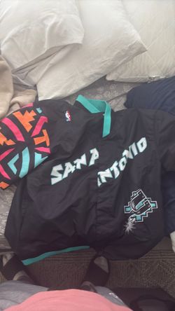 Spurs vintage warmup shirt  xl