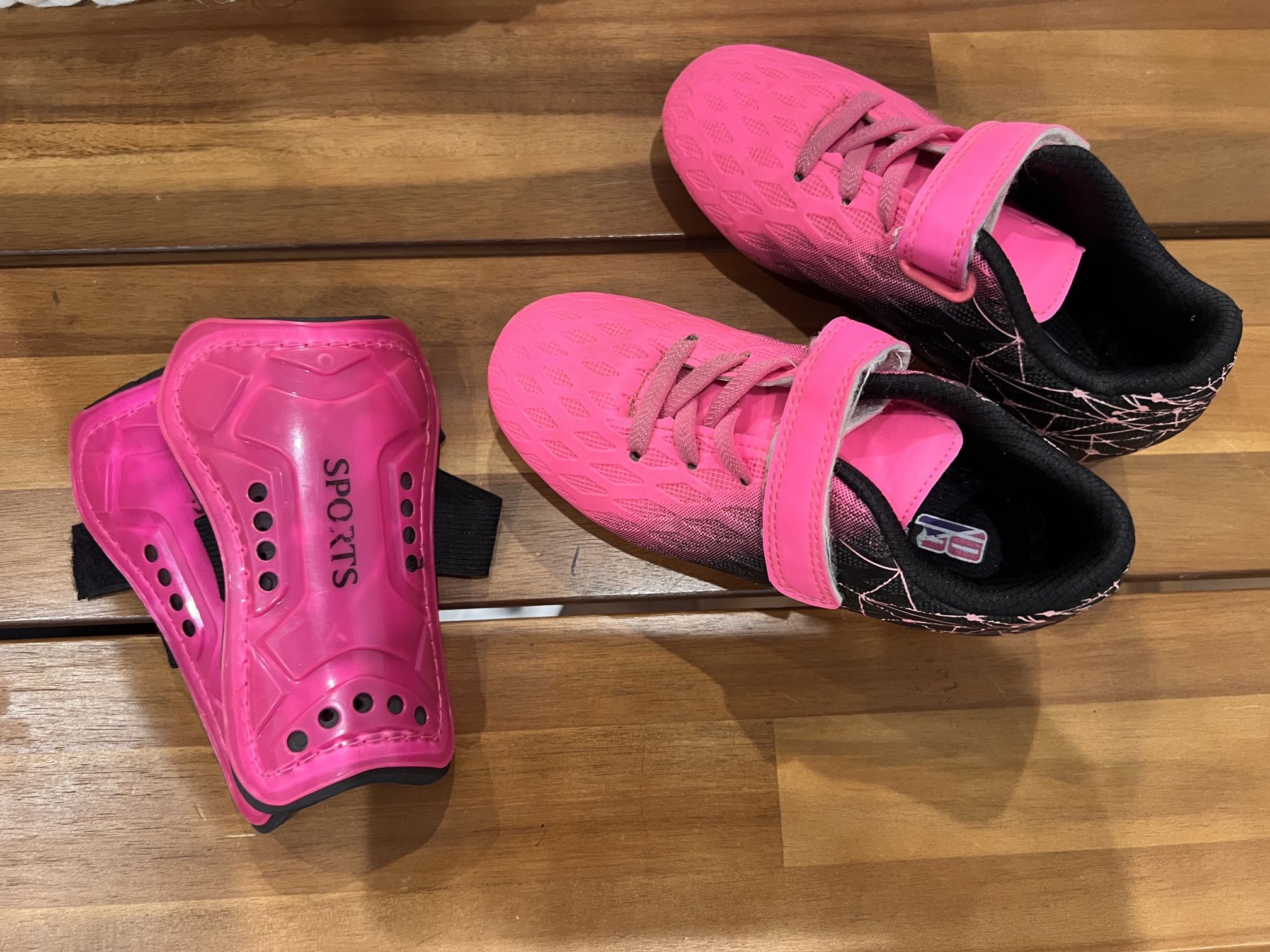 Girls Size 11 Cleats & Shin Guards