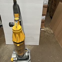 HooverVacuum /Dyson Vacuum