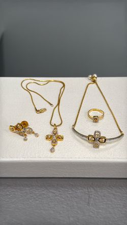 “Costume Jewelry Set – Earrings, Ring & Necklace”