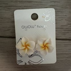 Hawaiian flower earrings