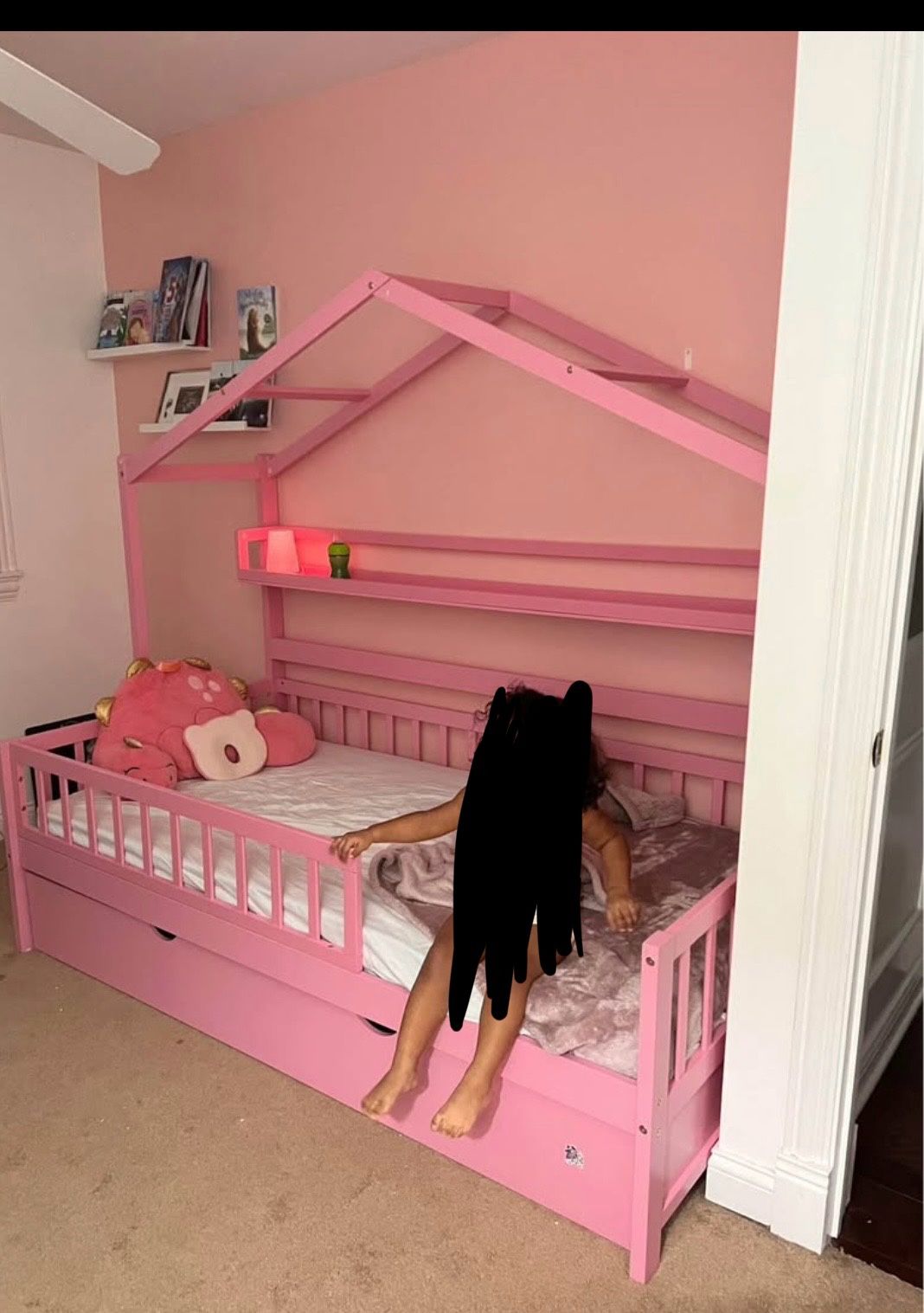Twin bed trundle