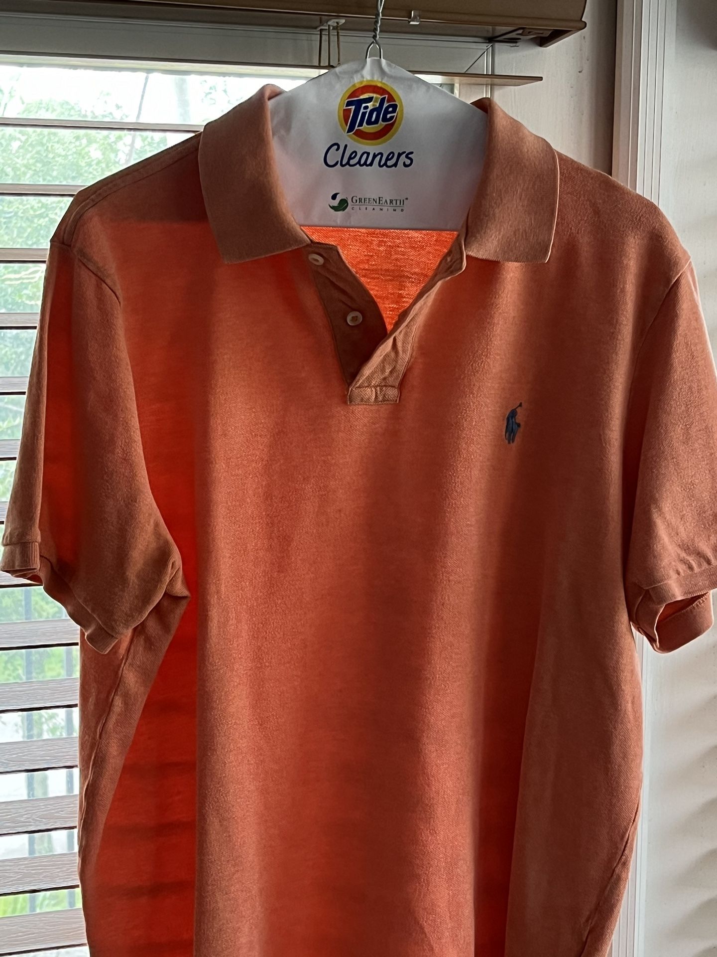 AWESOME RALPH LAUREN POLO SIZE L