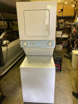 Whirlpool 24 inch stuck set washer and dryer