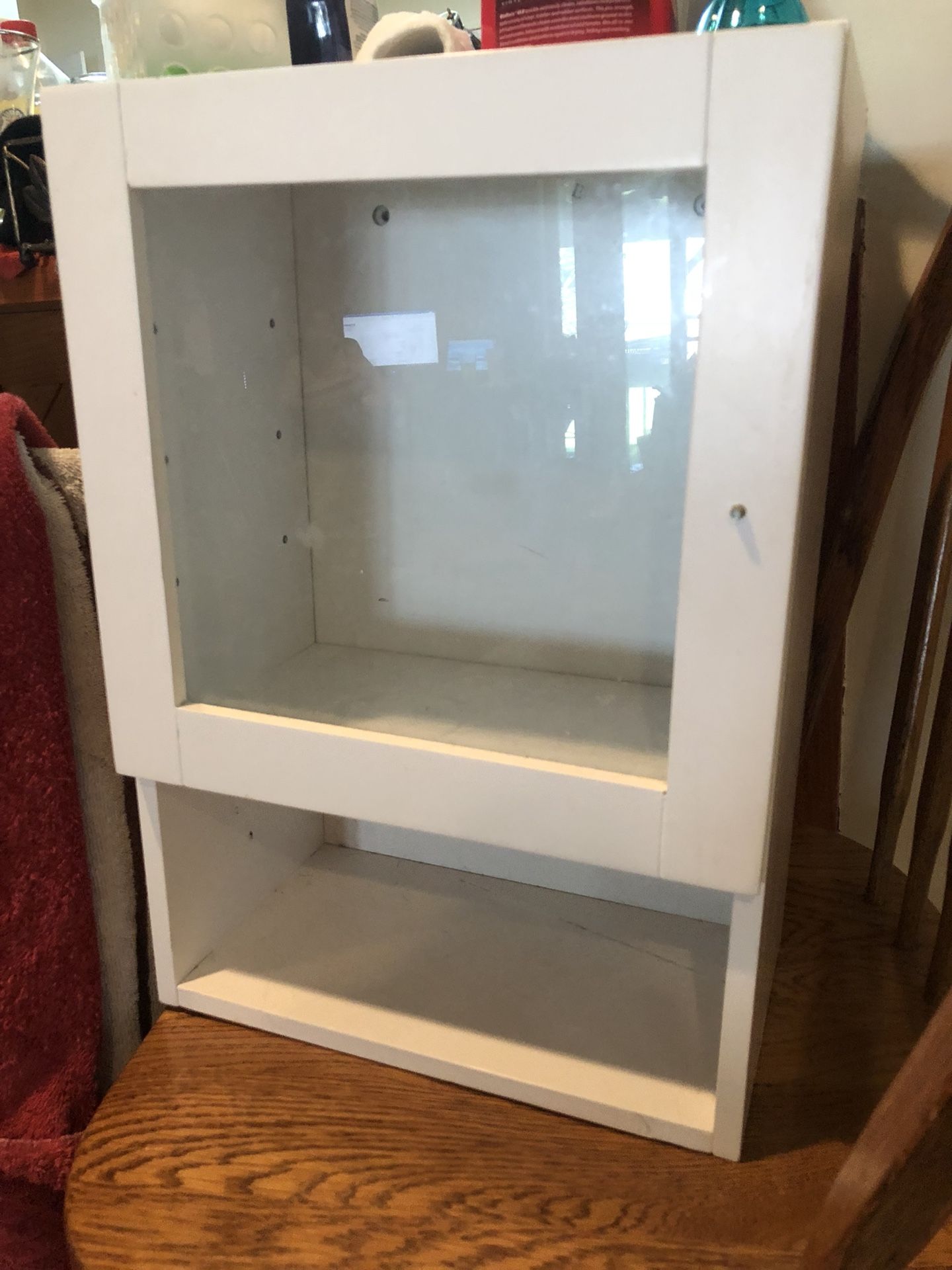 Little white cabinet