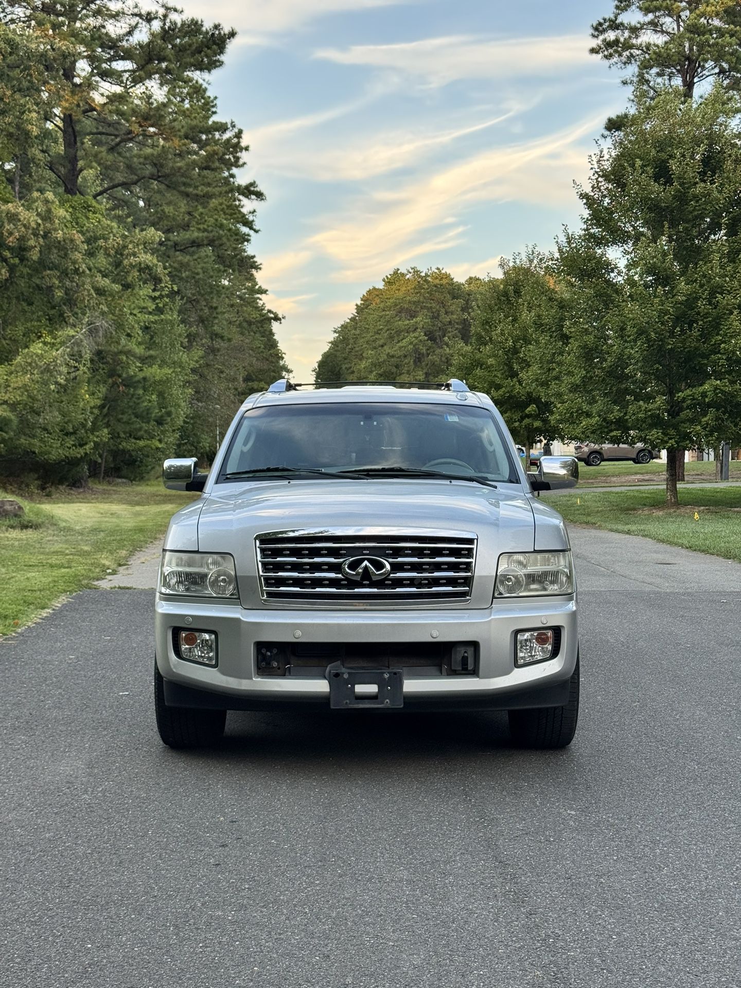 2010 INFINITY QX 56 !!!