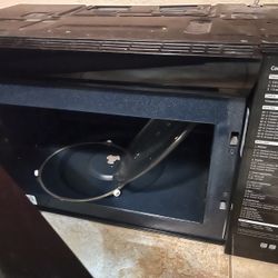 microwave oven 