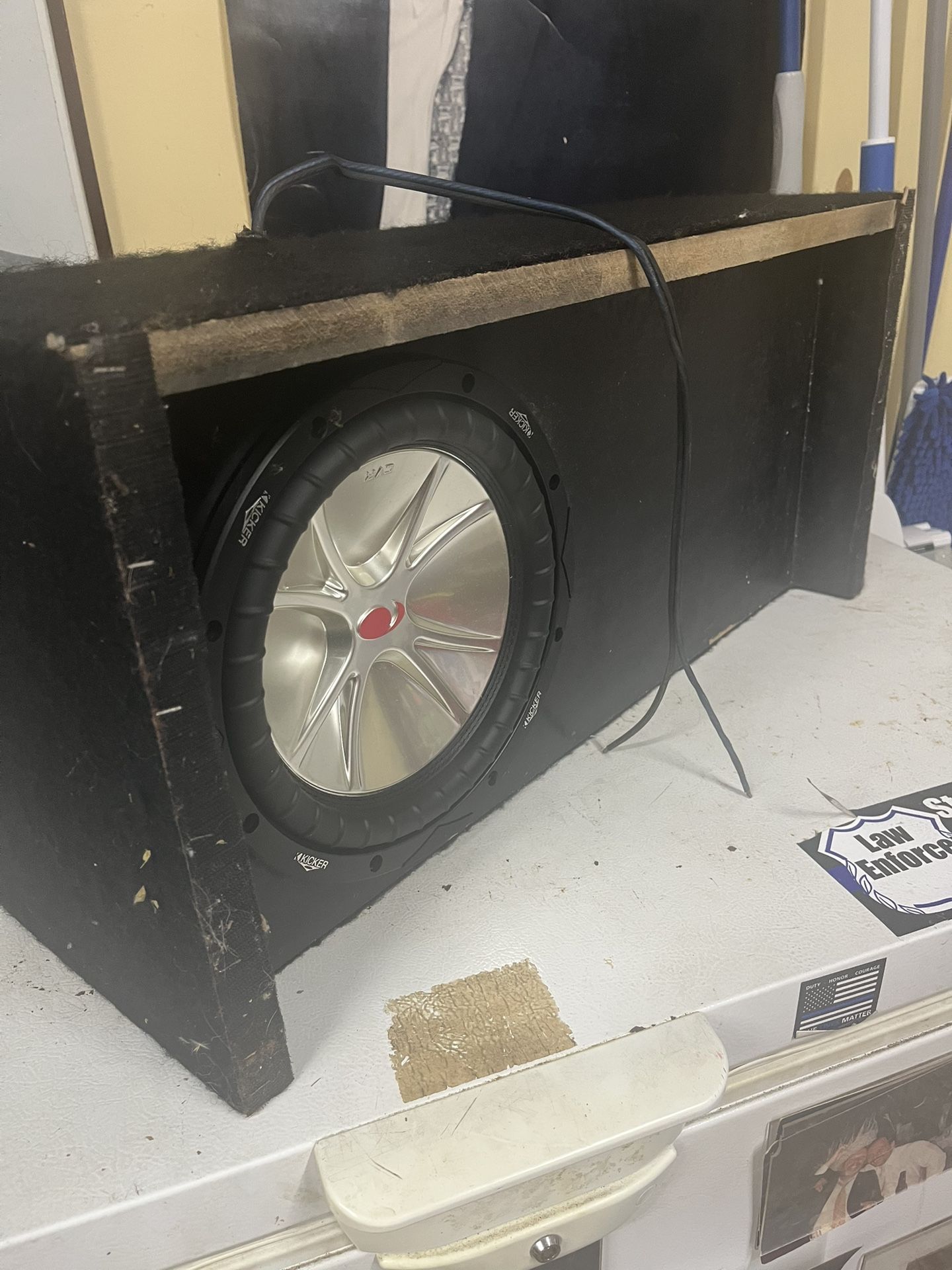 Kicker Speaker Box