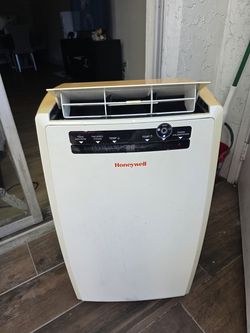 Portable air conditioner
