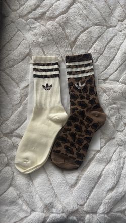 Adidas unisex, leopard crew socks, size medium brand new never worn