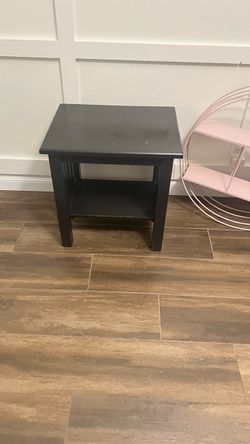 Night stand
