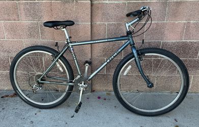 TREK 850 Mountain Track MTB Bike 18" Medium Chromoly Frame - 1995 VINTAGE TREK