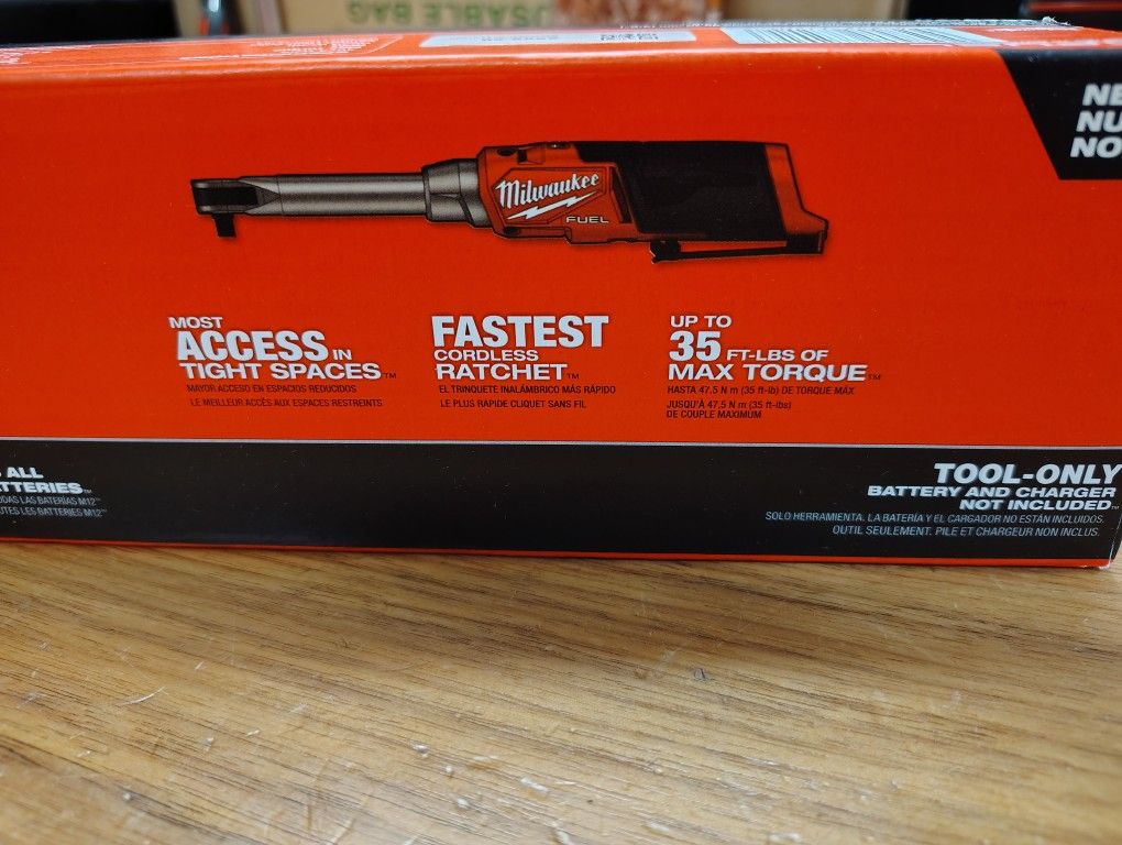 Milwaukee Fuel 3/8 Extended Ratchet Tool Only