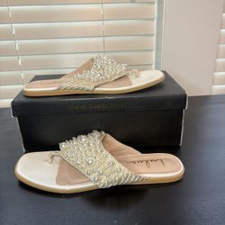 Lulus Bellea Beige Pearl Flat Thong Women’s Sandal Size 9