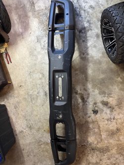 2025 GMC AT4X 1500 front bumper/parts