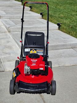 Troy built lawn mower