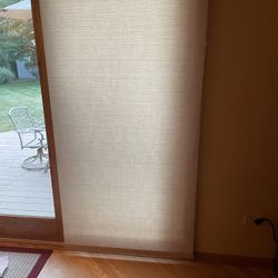 Hunter Douglas Roller Shade