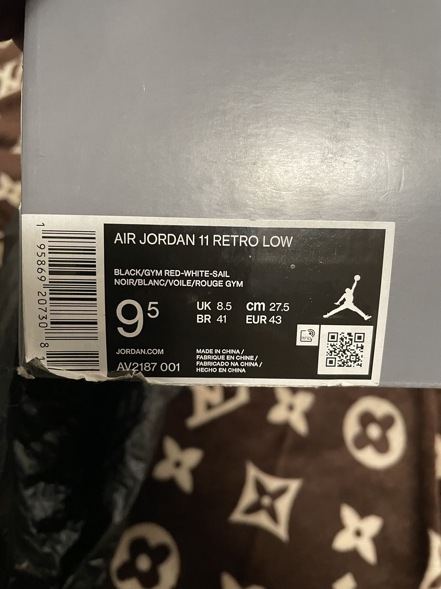 72-10 Jordan 11 Lows