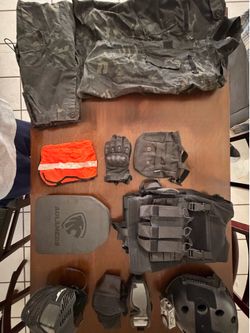 Airsoft Gear Bundle – Vest, Uniform, Helmet, Mask & Accessories