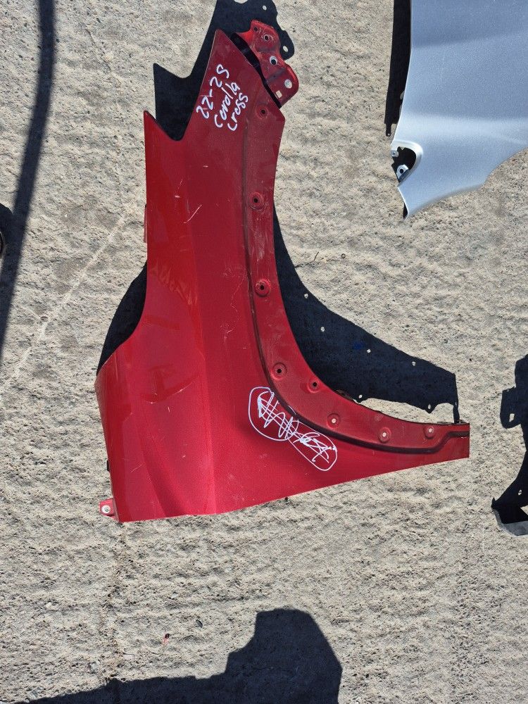 Toyota Corolla Cross Right Fender Oem