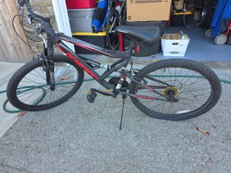 Hyper Shocker 26” Mountain Bike – 18 Speed Full Suspension