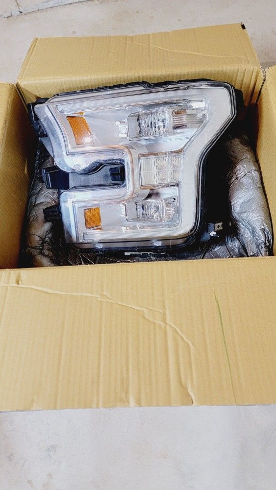 2015-2017 Ford F150 Oem Led Headlight, Driver Side