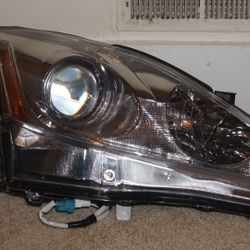 Headlight For 2011 2012 2013 2014 2015 Lexus IS250 Right With Bulb