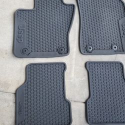 2023 Jeep Renegade Rubber Floor Mats