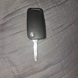Slightly Used Volkswagen Fob And 4 Button Key 