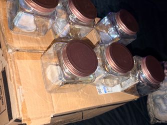 Lot of 22 brand new distilled glass jars with rose gold lid