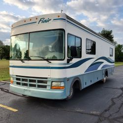 1999 Chevrolet Fleetwood flair Thumbnail