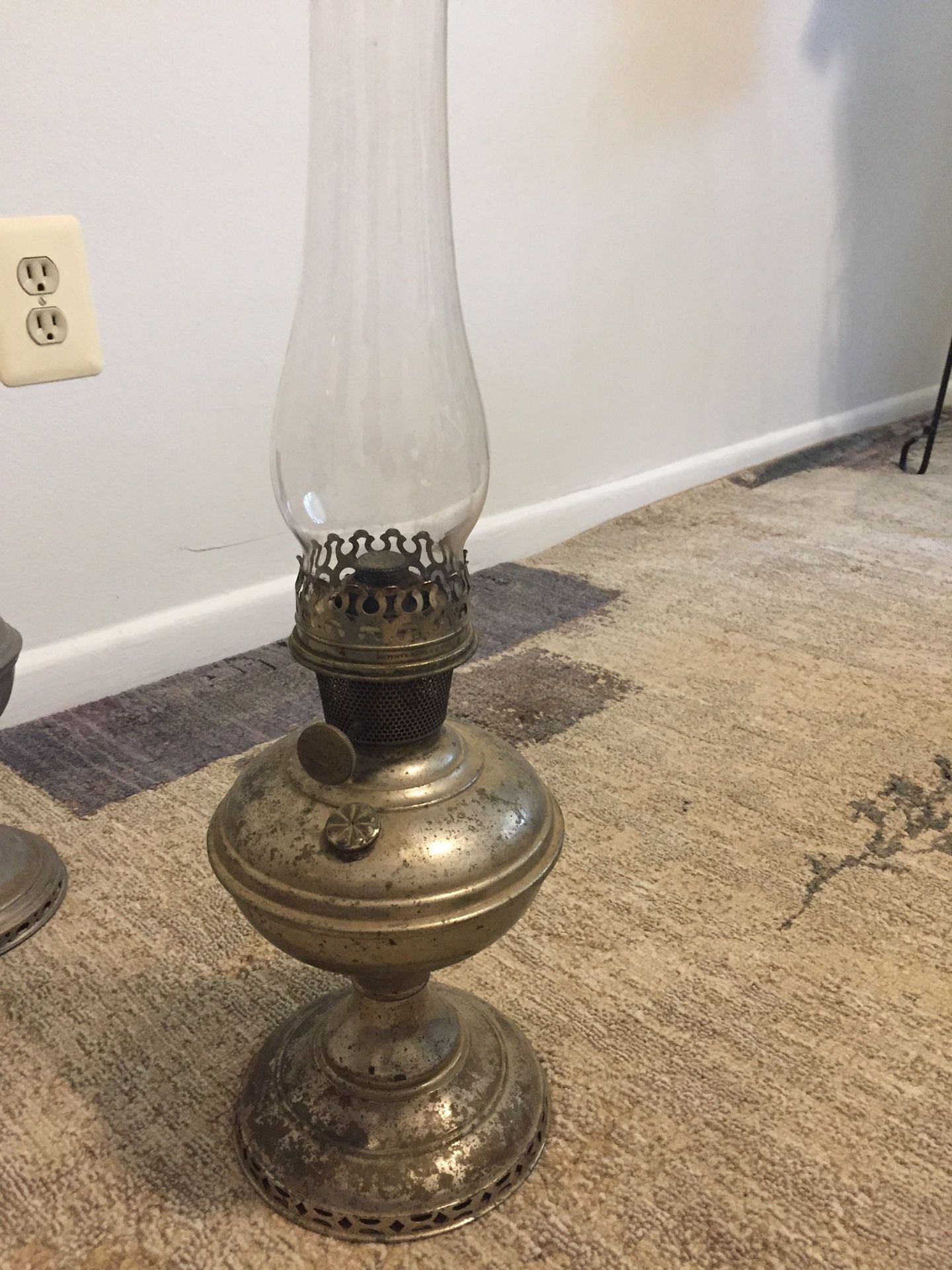 Antique Vintage Old Aladdin Model No. 6 Mantle Co. Chicago Kerosene Oil Lamp