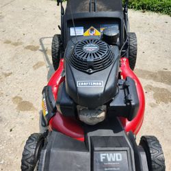 Craftsman Push Lawn Mower With A Honda GCV 160cc Engine 