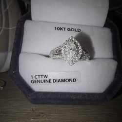 10k White Gold 1 CT TW In Diamonds Size 7