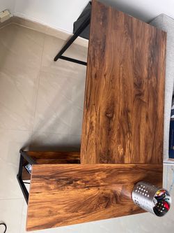 L-Shaped Desk with Storage Shelves – Great Condition