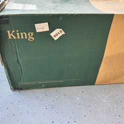 Zinus 12 Inch King Green Tea Memory Foam Mattress