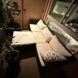 Outdoor Patio Sectional Sofa – 3-Piece Modular Set – Excellent Condition 